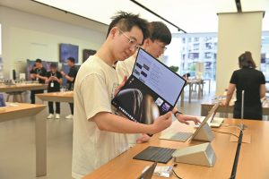 Индустриалното производство и инвестициите в Синцзян отбелязаха значителни печалби през 2025 г