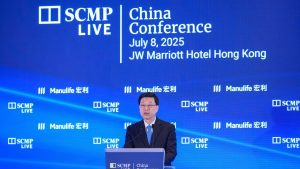 Приказки и пътеки: Изследване на богатите гоблени на Китай